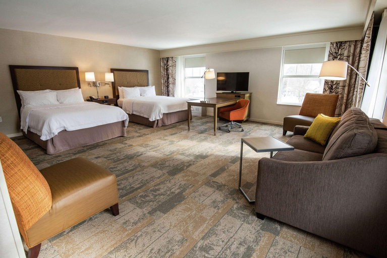 Public Area 3, Hampton Inn & Suites Manchester, Bennington