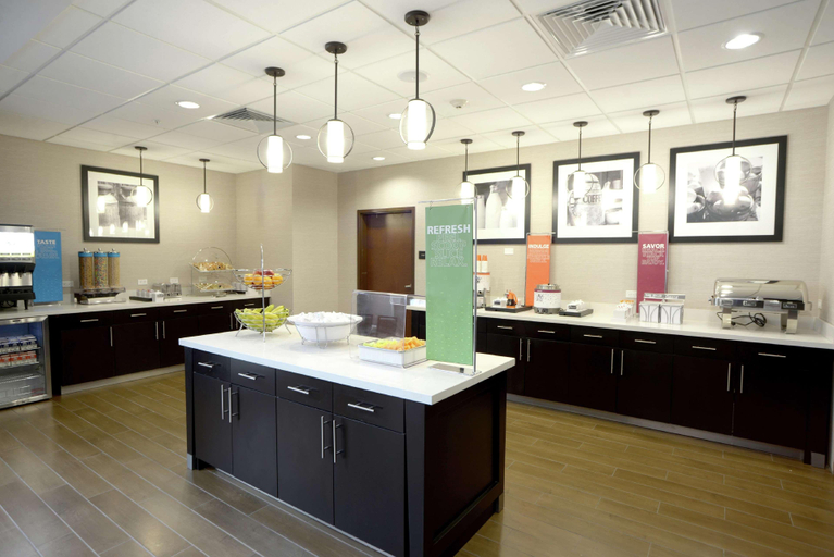 Public Area 3, Hampton Inn & Suites Ponca City, Kay