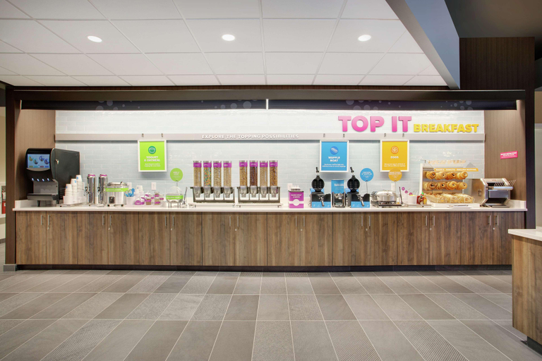 Public Area 2, Tru by Hilton Audubon Valley Forge, Montgomery