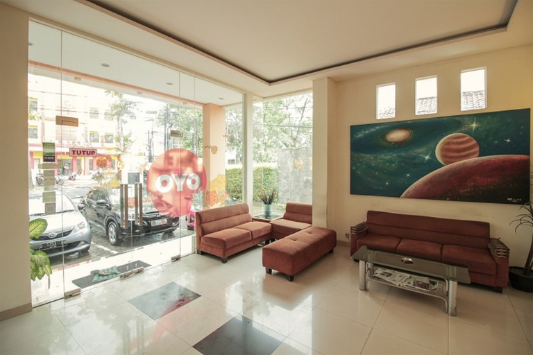 Public Area 4, Capital O Galaxy Inn, Bandung