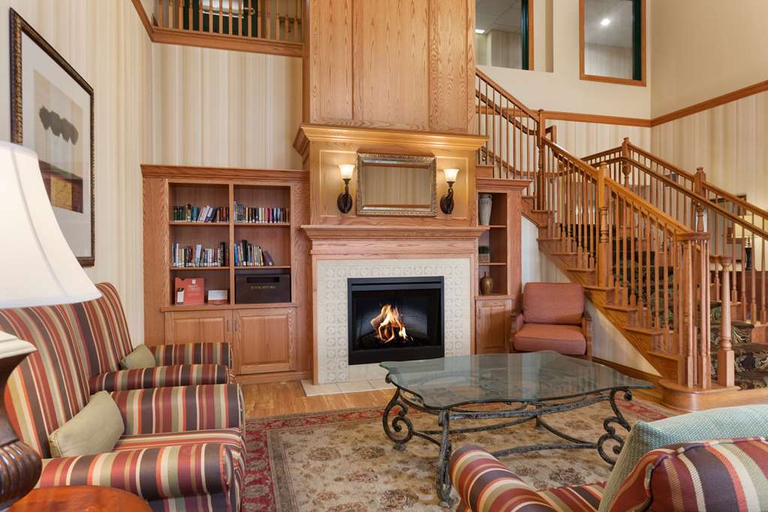Public Area 2, Country Inn & Suites Harrisburg Hershey West, Dauphin