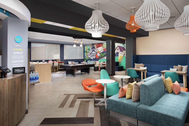Public Area 2, Tru by Hilton Tallahassee Central, Leon