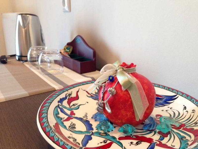 Food & Drinks, Lydia Apartments, Central Greece