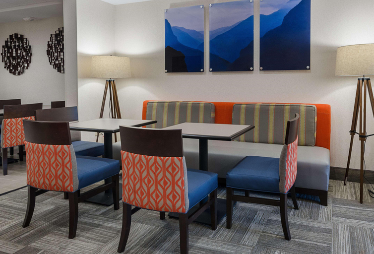 Public Area 3, Hampton Inn Covington, Alleghany