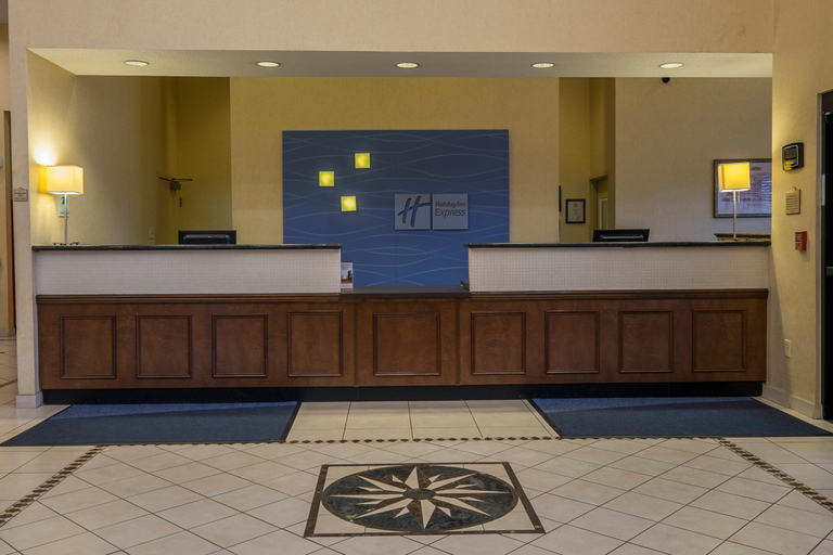 Public Area 2, Wingate by Wyndham Waynesboro, Waynesboro