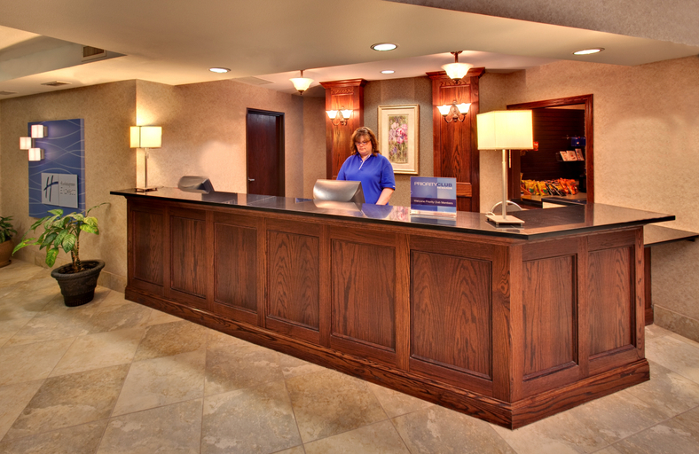 Public Area 2, Best Western Watertown Inn and Suites, Codington