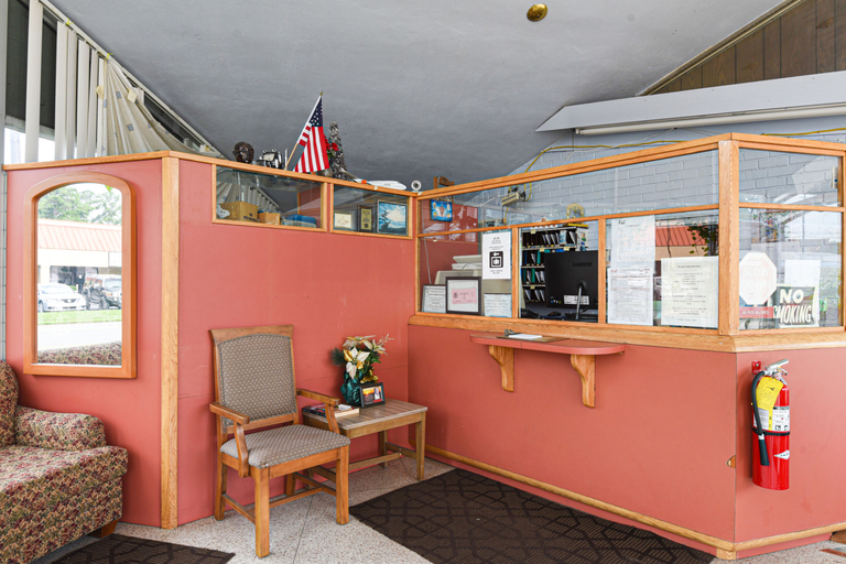 Public Area 5, Hotel Valdosta GA N Ashley St, Lowndes