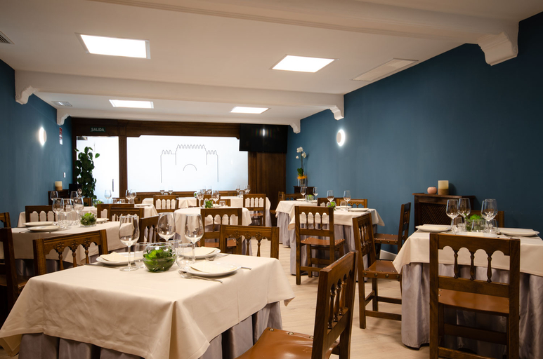 Food & Drinks 5, Hotel Puerta Ciudad Rodrigo, Salamanca
