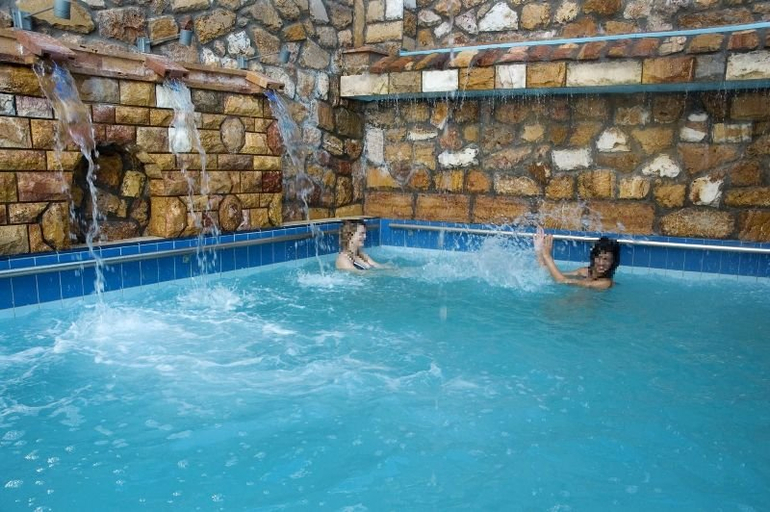 Sport & Beauty 2, 9 Queens Spa Hotel, Central Greece