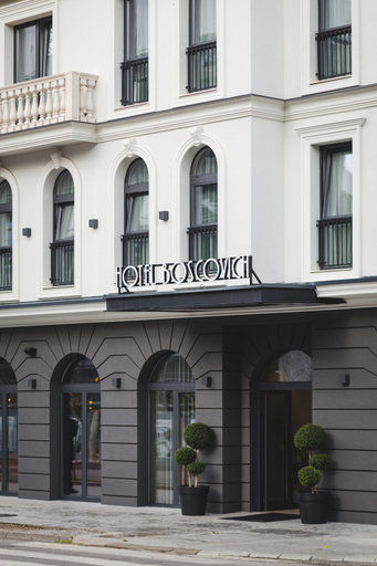 Exterior & Views 5, Boscovich Boutique Hotel