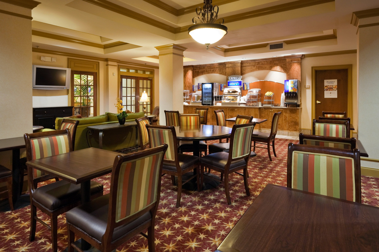 Public Area 3, Holiday Inn Express & Suites PELL CITY, Saint Clair