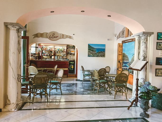 Public Area 4, Hotel Bonadies, Salerno