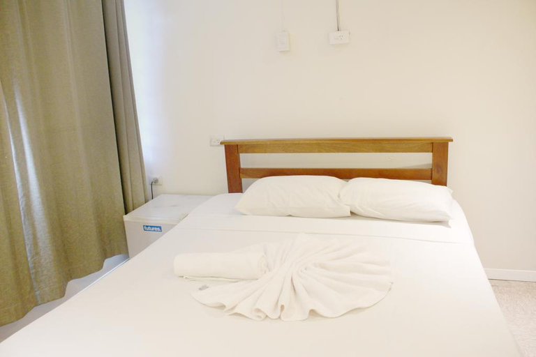Bedroom 3, Sailor’s Beach Resort, Ba
