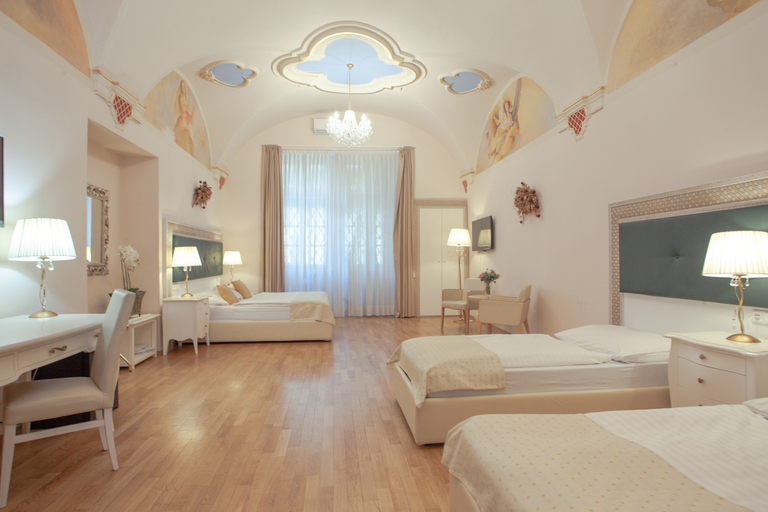 Bedroom, Little King U Malvaze, Praha 1