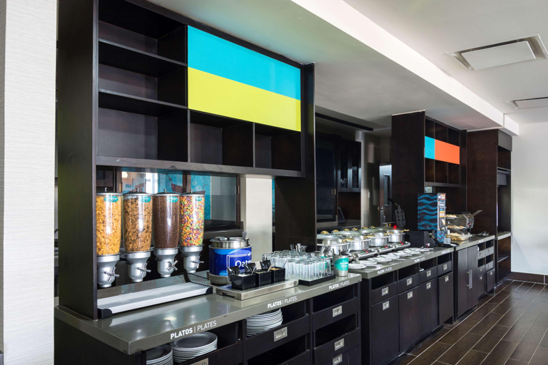 Food & Drinks 5, Homewood Suites by Hilton Queretaro, Mexico, Querétaro