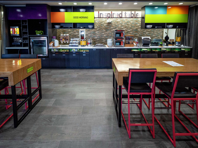 Food & Drinks 5, Home2 Suites by Hilton Oklahoma City NW Expressway, Oklahoma