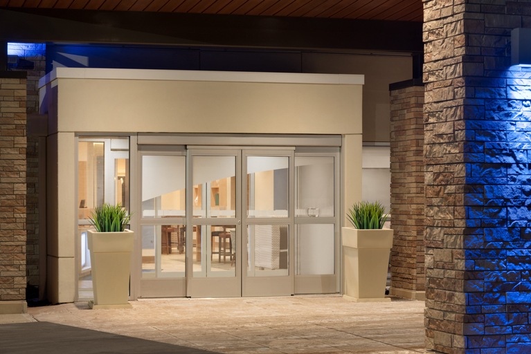 Exterior & Views 3, Holiday Inn Express & Suites CINCINNATI SOUTH - WILDER by IHG, Campbell