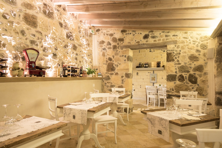 Food & Drinks 5, La Petite Maison, Oristano