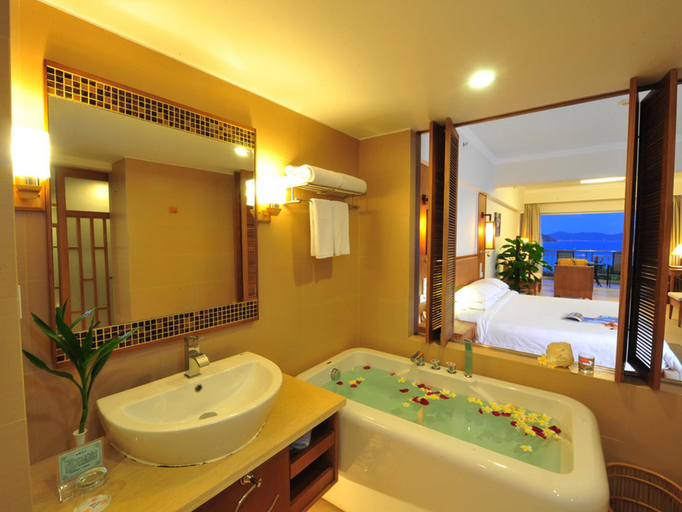 Bathroom 5, Landscape Beach Hotel Sanya, Sanya