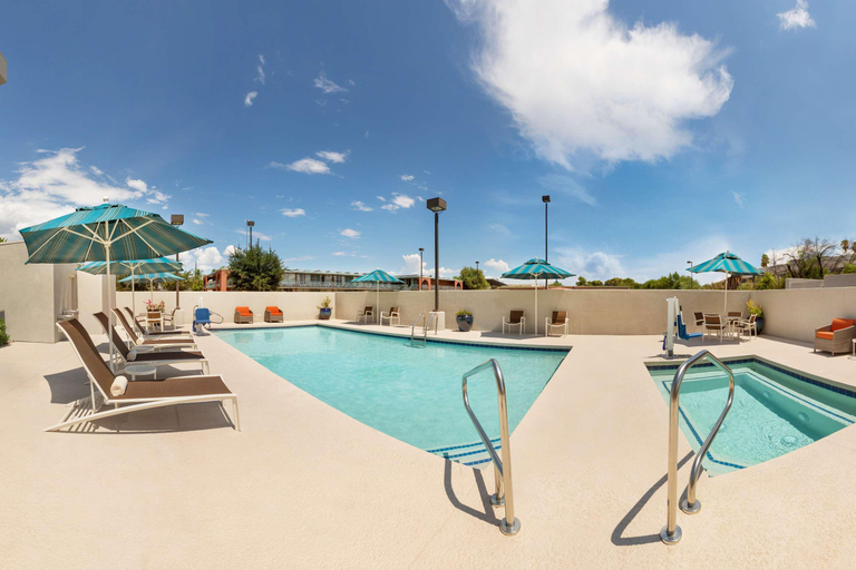 Sport & Beauty 5, Hyatt Place Tucson Central, Pima