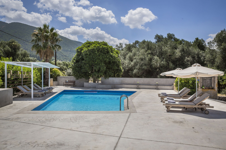 Sport & Beauty 2, Emily Villas, Ionian Islands