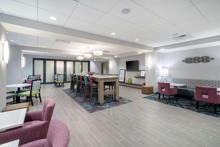 Public Area, Hampton Inn Weston, Lewis