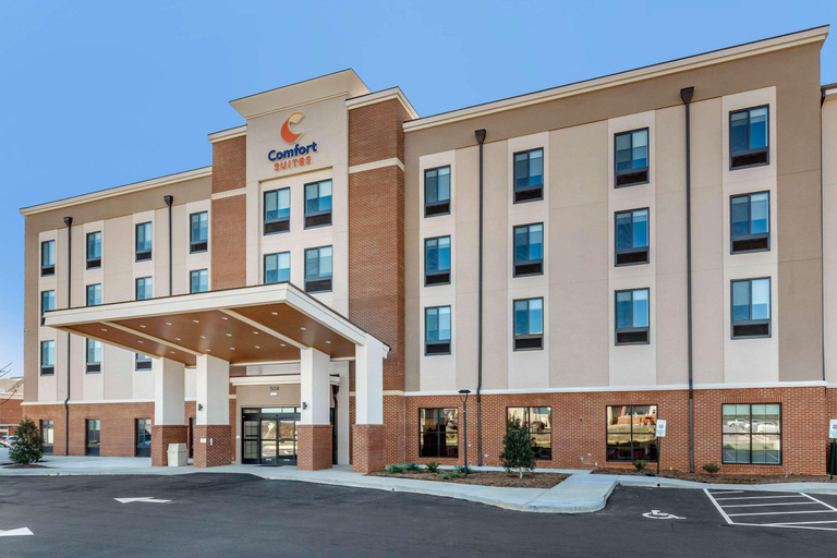 Exterior & Views 2, Comfort Suites Greensboro-High Point, Guilford
