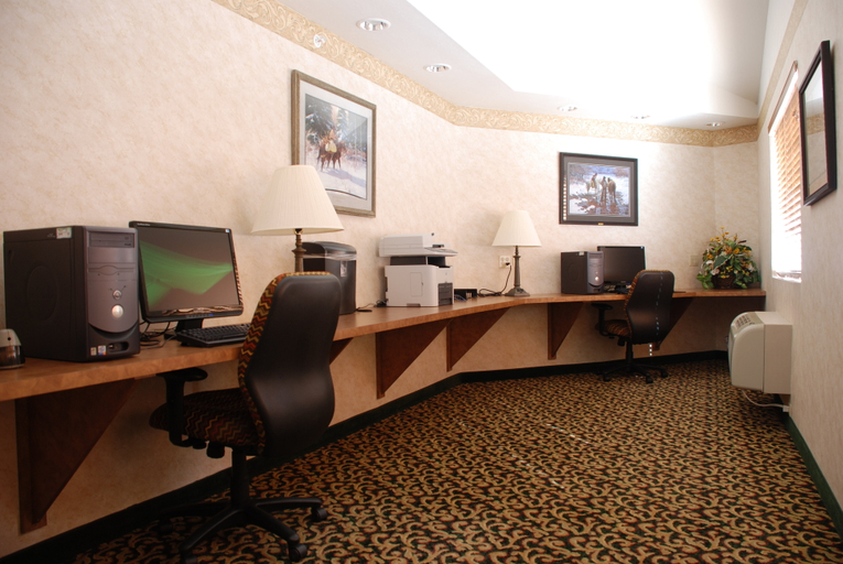 Public Area 3, Holiday Inn Express & Suites RATON, Colfax