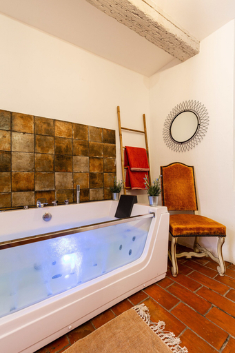 Bathroom 4, Le Panier Enchanté - Suites & Spa, Bouches-du-Rhône