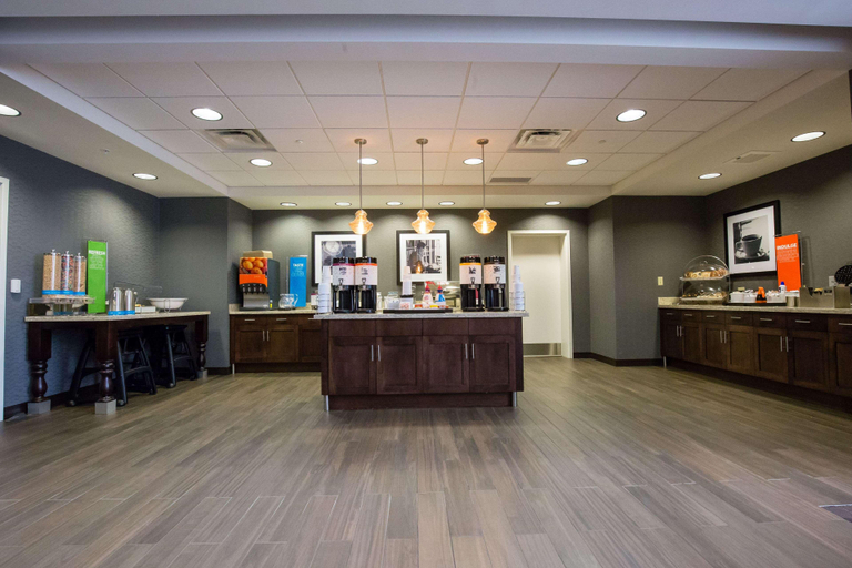 Public Area 2, Hampton Inn & Suites Pittsburgh/Harmarville, Allegheny