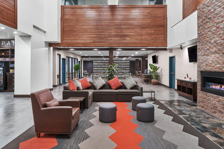 Public Area 2, Four Points by Sheraton Oklahoma City Airport, Oklahoma