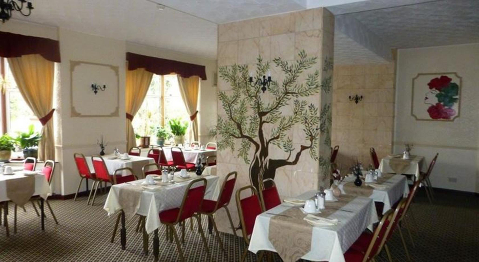 Food & Drinks, Woodlands Hotel, Sandwell
