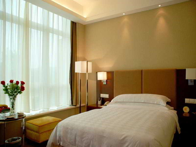 Bedroom 2, Century Huatian Hotel, Beijing