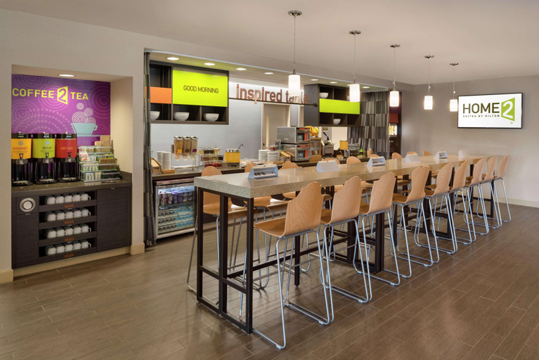 Food & Drinks 5, Home2 Suites By Hilton Atlanta South/Mcdonough, Henry