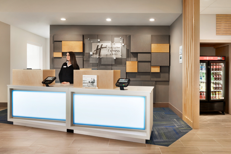Public Area 2, Holiday Inn Express & Suites CINCINNATI SOUTH - WILDER by IHG, Campbell