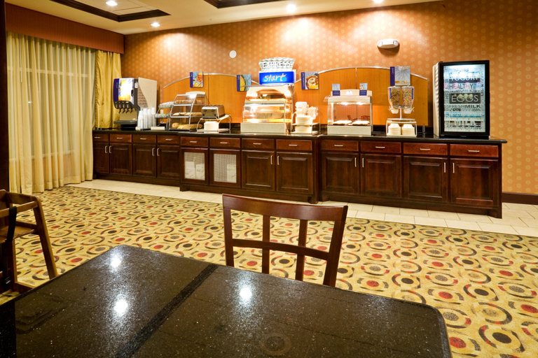 Public Area 2, Lake Texoma Inn and Suites to match IHG, Grayson