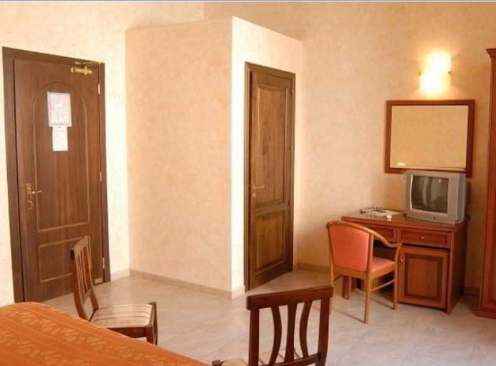 Bedroom 3, Hotel Gresi, Catania