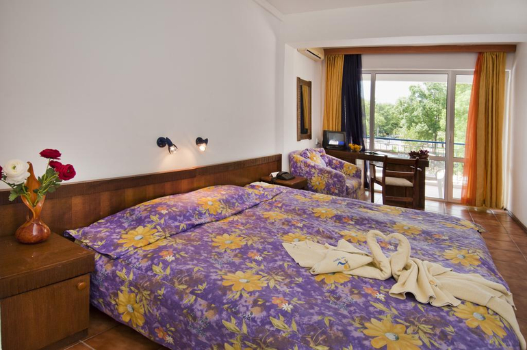 Bedroom 3, Regina Hotel, Nesebar