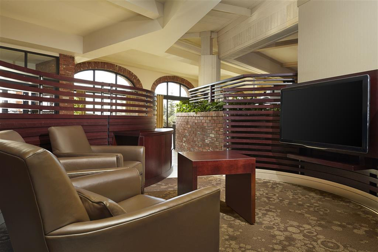 Public Area 4, Red Deer Resort & Casino, Division No. 8