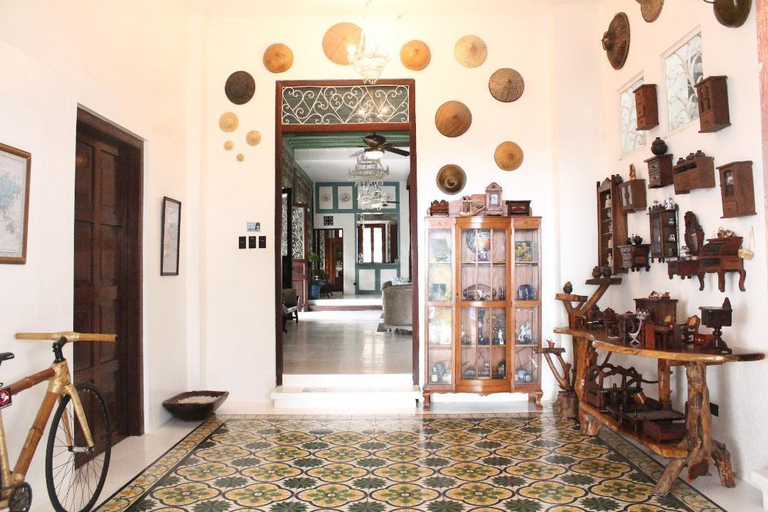 Public Area 3, Paradores Del Castillo, Taal