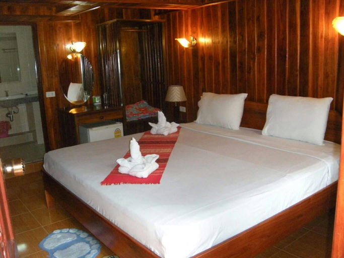Bedroom 4, Phone Praseuth Guesthouse, Luang Prabang