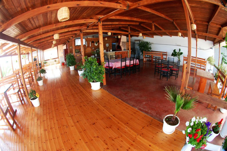 Public Area 2, Vila Era Beach, Sarandës