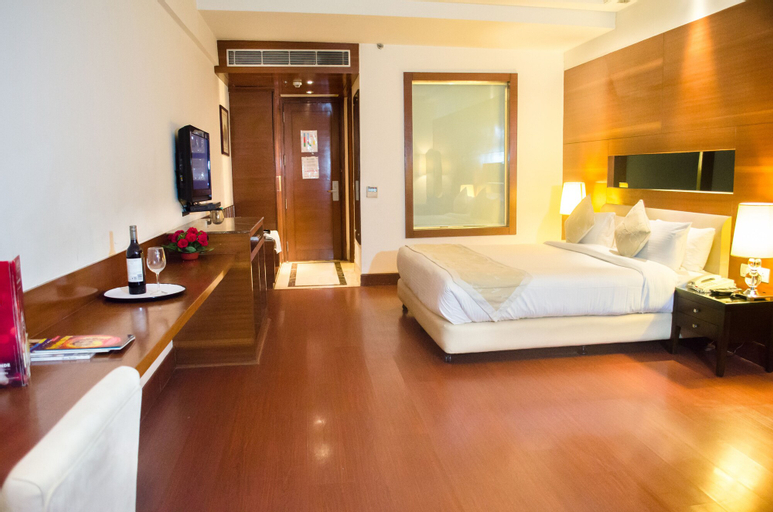Hotel Haut Monde, Gurgaon