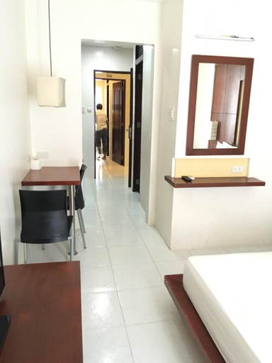 Bedroom 3, Alice in Wonderland Beach Hotel, Malay