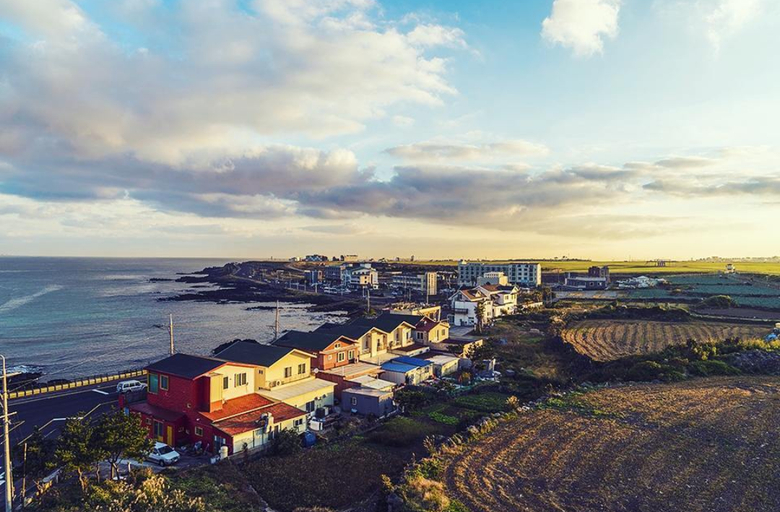 Exterior & Views 3, View Tower Resort, Jeju