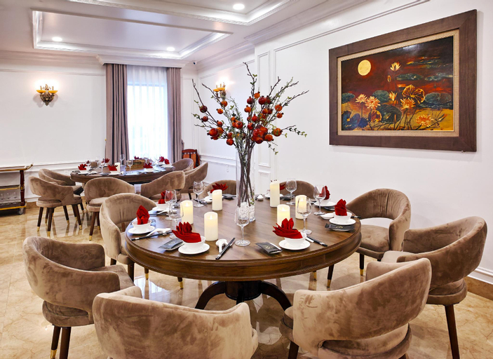 Viet 4 Seasons Hotel, Ngô Quyền
