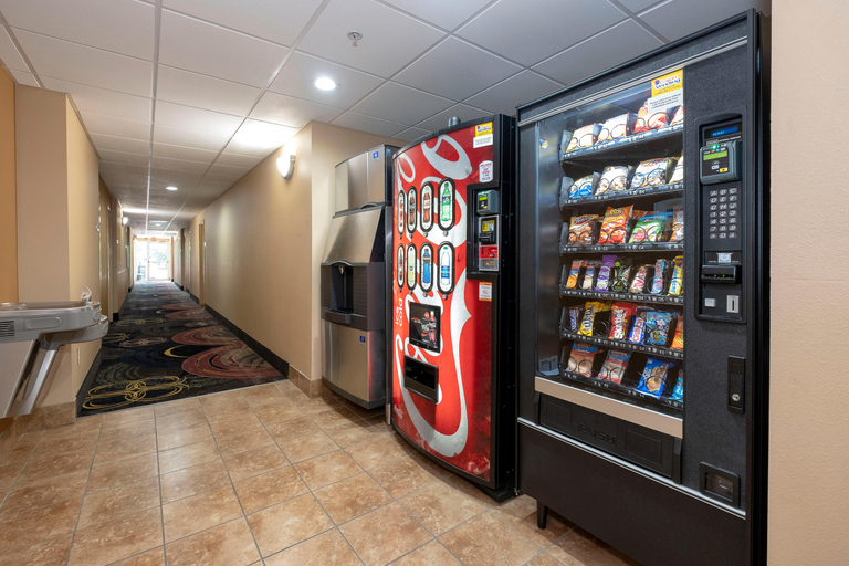 Public Area 4, Saffron Inn & Suites, Terrebonne
