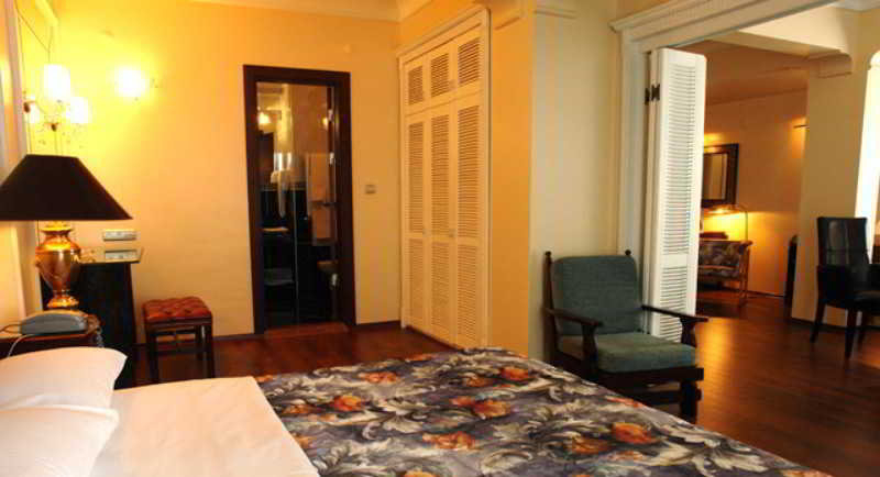 Bedroom 5, Kismet Hotel, Kuşadası
