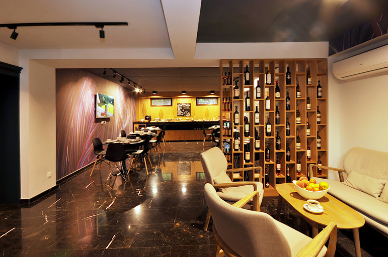 Public Area 3, Elle Boutique Hotel, Tbilisi