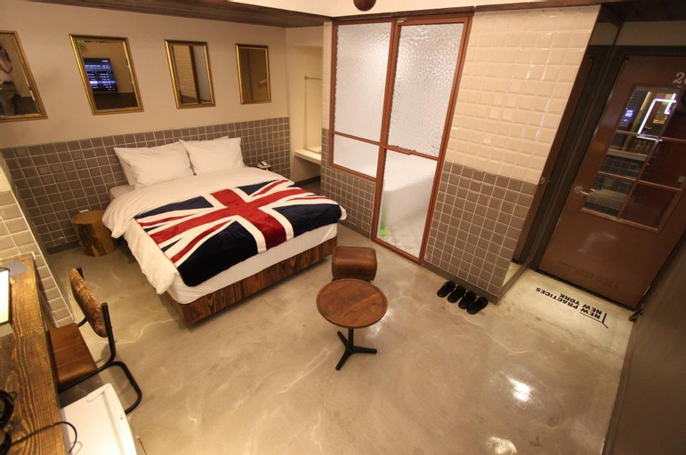 Sport & Beauty 5, The First Snow Hotel, Buk